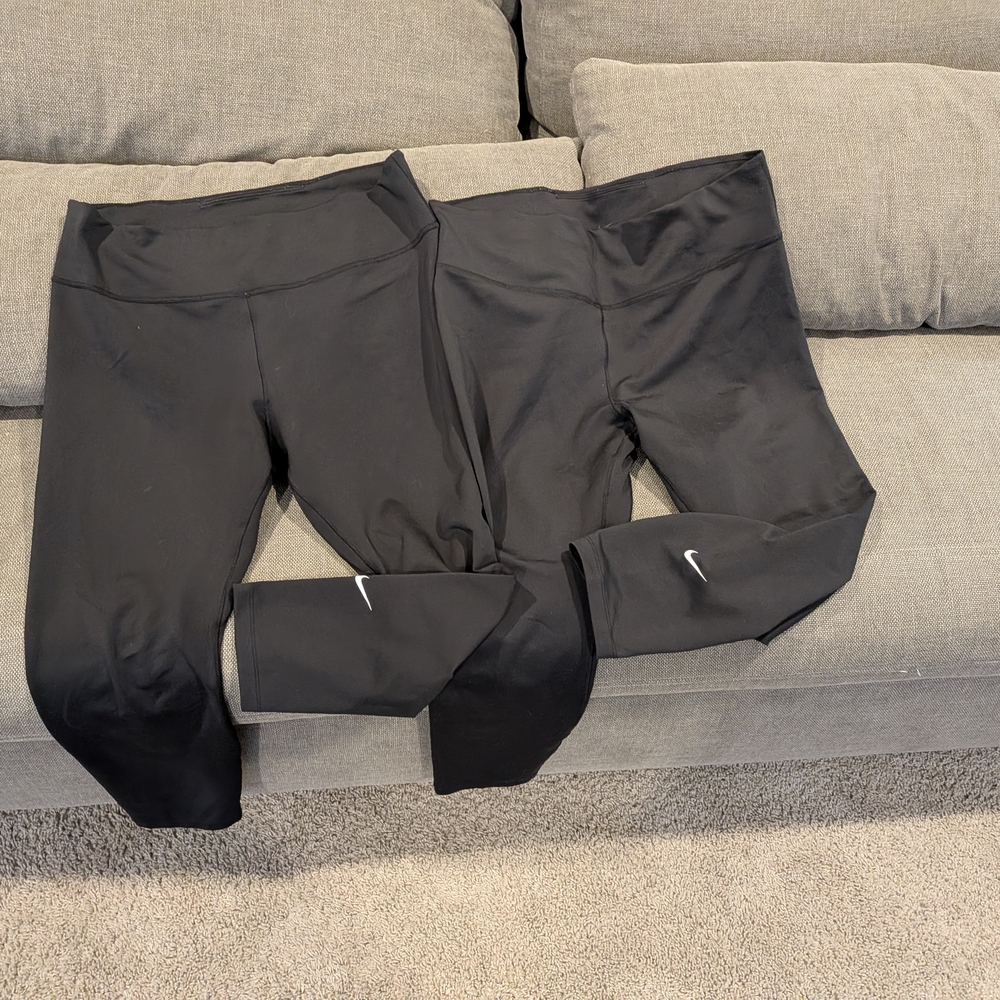 Set Of Two Nike Plus Sze 1X Black Cropped Leggings with Swoosh